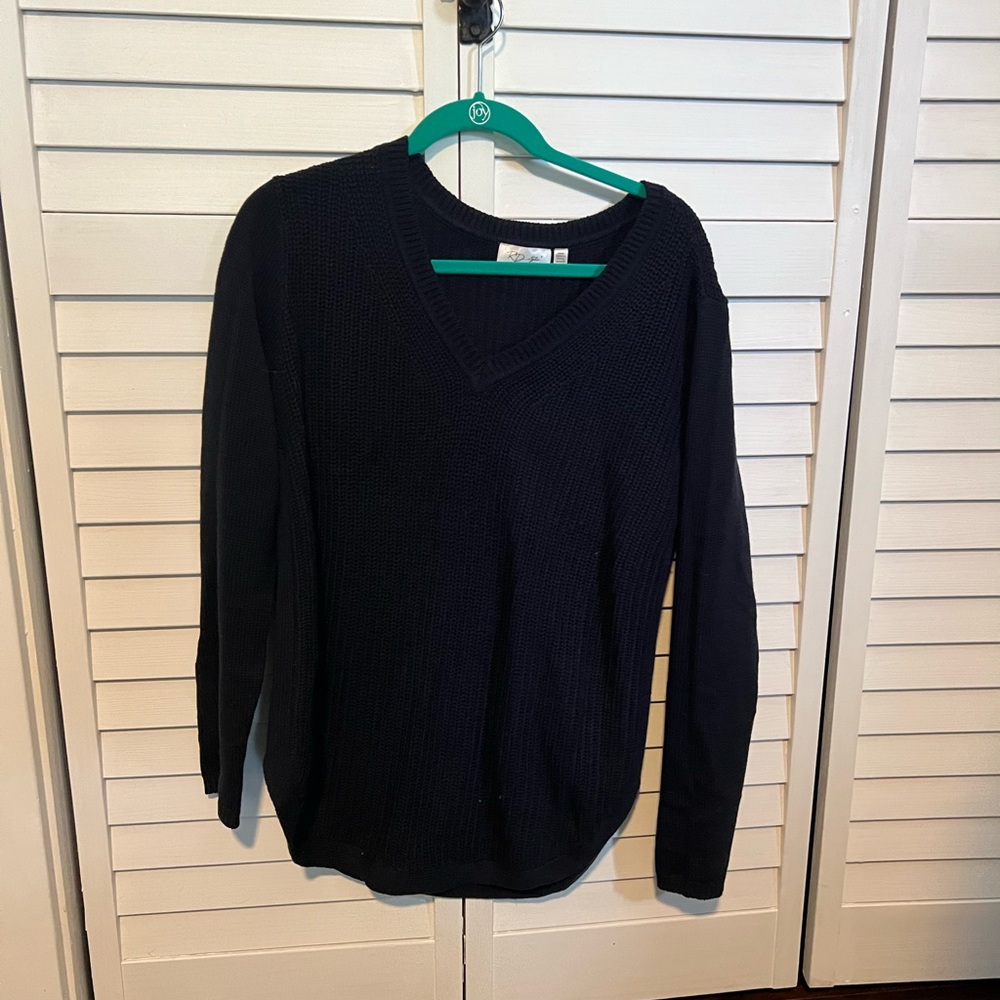 Lady’s sweater
